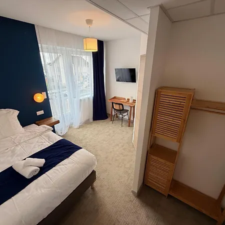 Du Hotell 3*