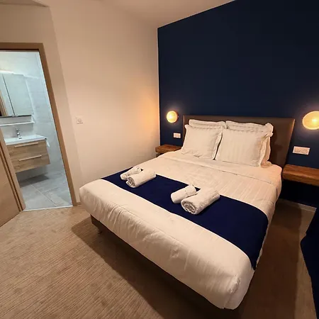 Du Hotell